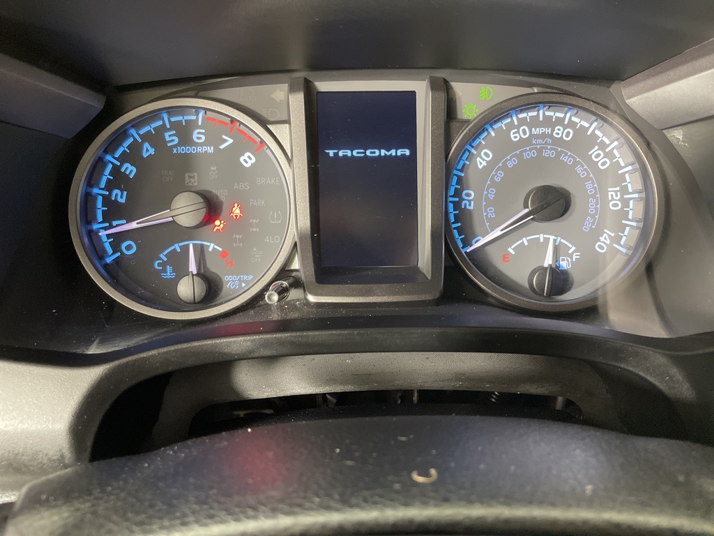 2021 Toyota Tacoma TRD Off-Road photo 23