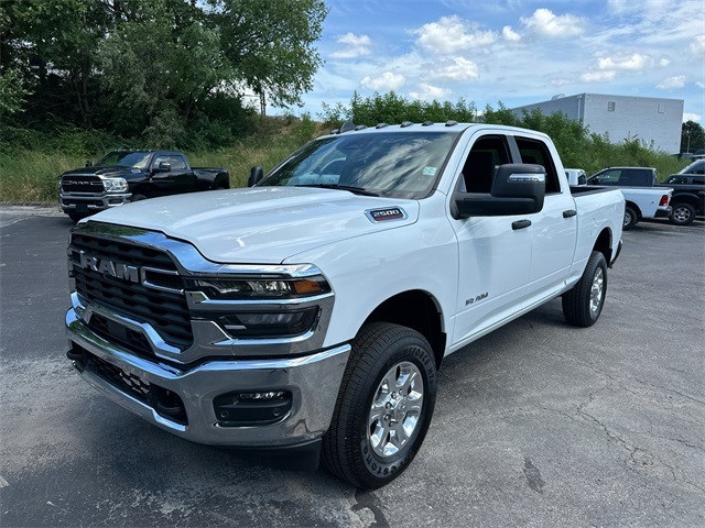 Certified 2025 RAM Ram 2500 Pickup Big Horn/Lone Star with VIN 3C6UR5DJ2SG561734 for sale in Kansas City