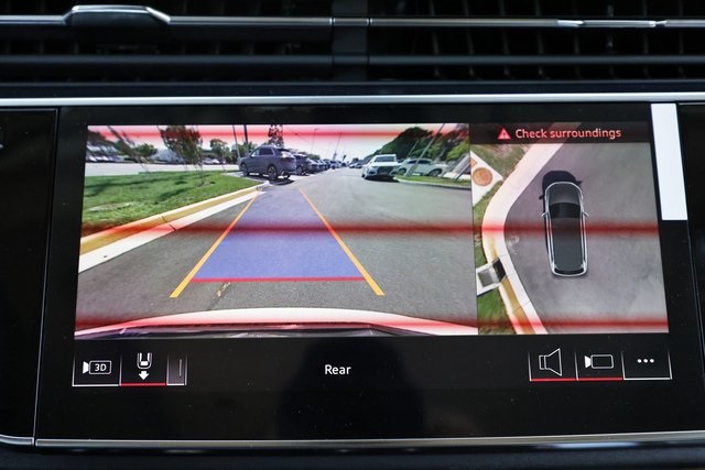 2025 Audi Q7 55 Premium Plus photo 33
