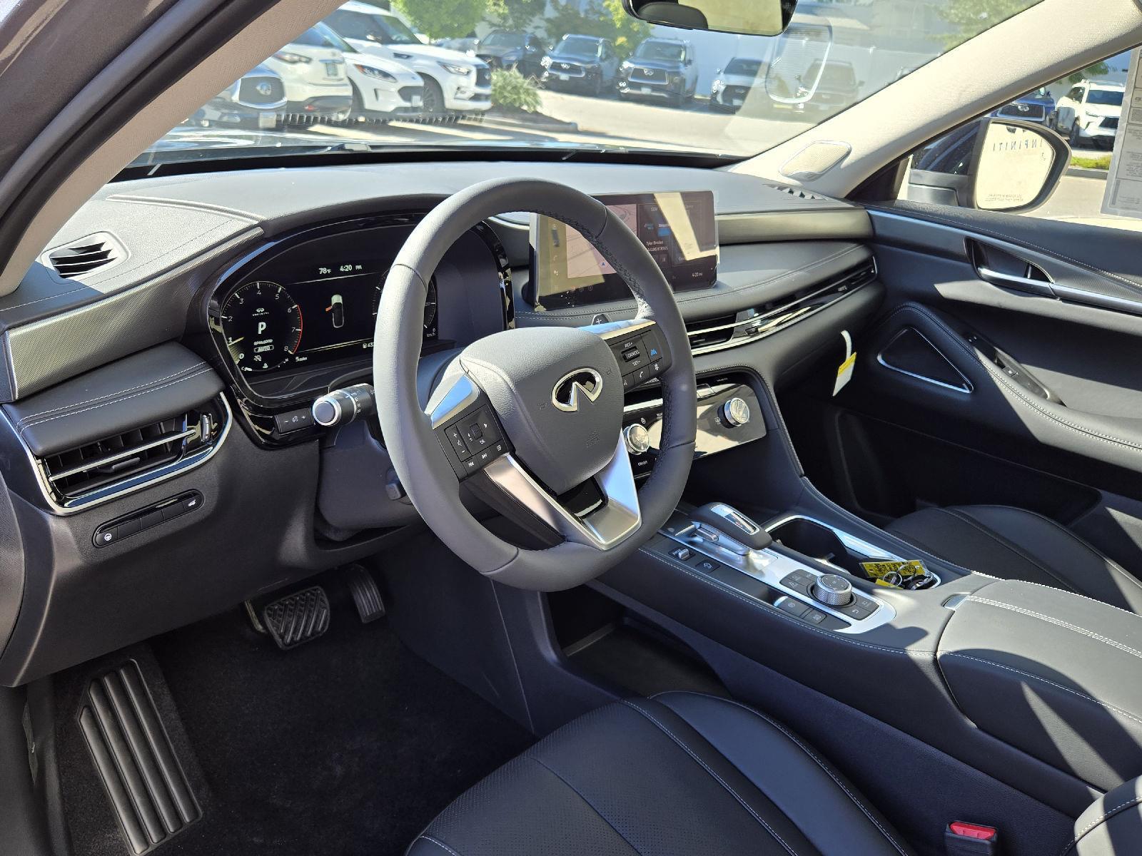 2026 Infiniti QX60 Luxe AWD photo 4