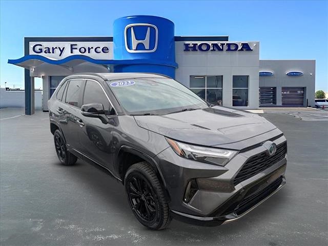 2023 Toyota RAV4 XSE's photo