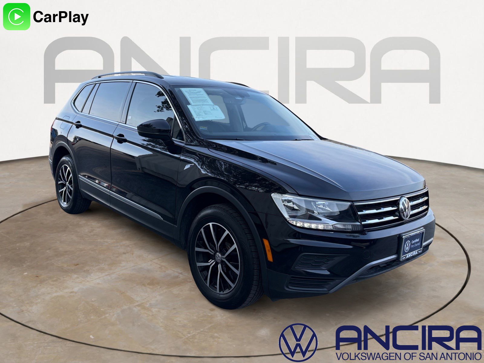 2021 Volkswagen Tiguan SE's photo