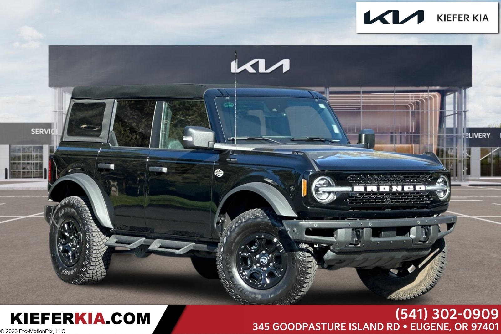 2024 Ford Bronco 4-Door Wildtrak's photo