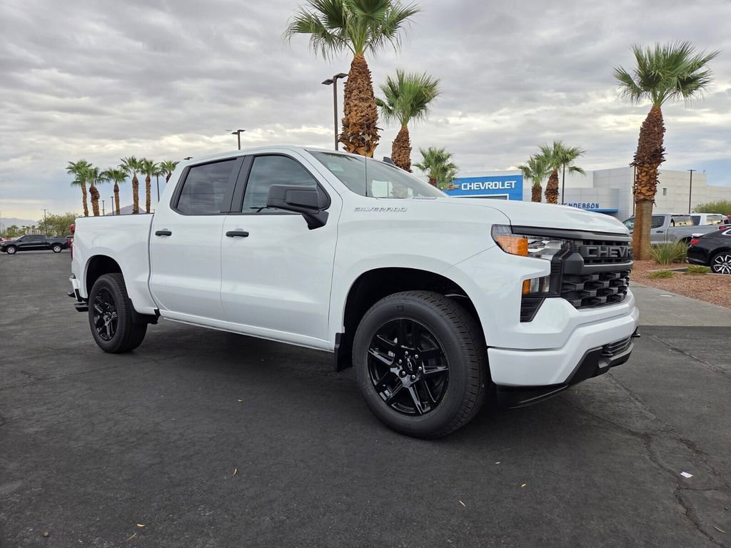2026 Chevrolet Silverado 1500 Custom's photo
