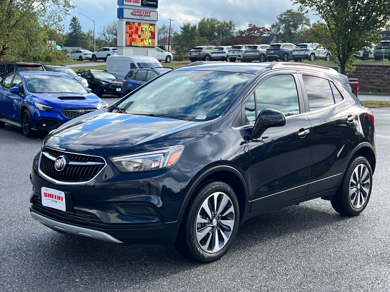 2022 Buick Encore Preferred photo 2