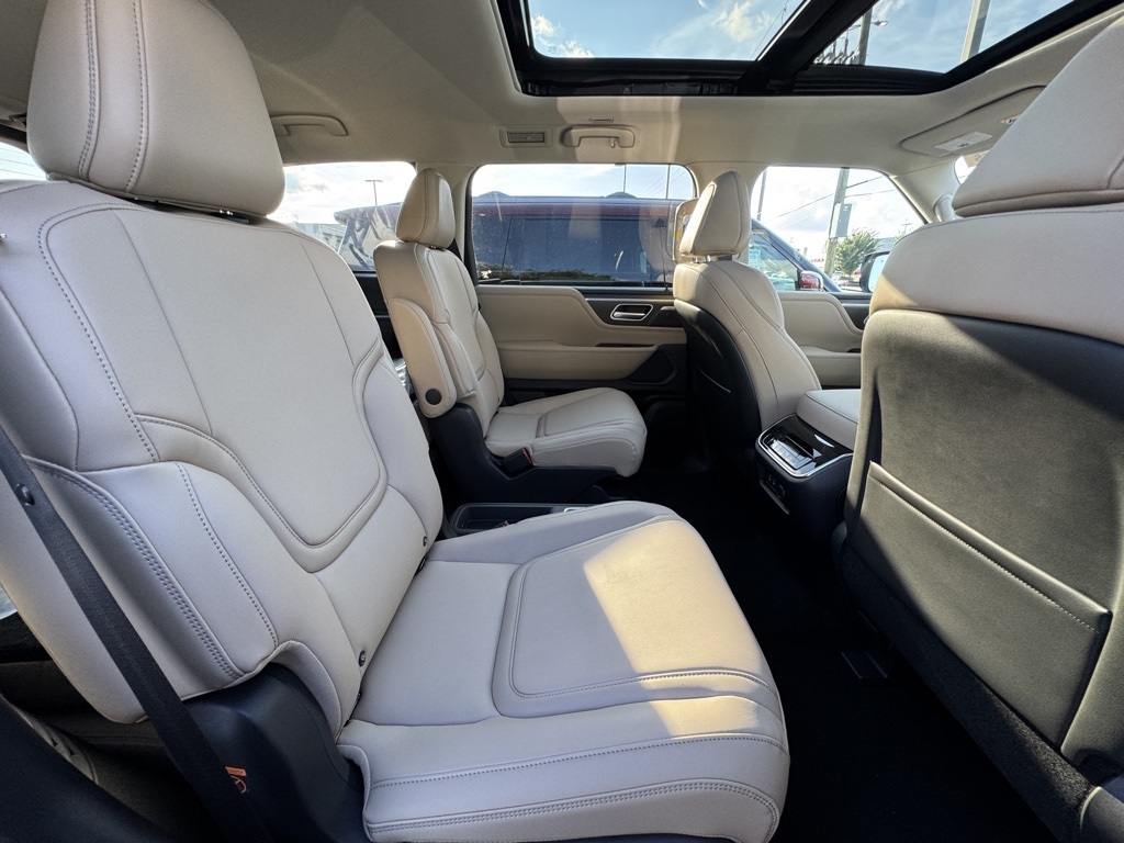 2026 Infiniti QX80 Pure photo 19