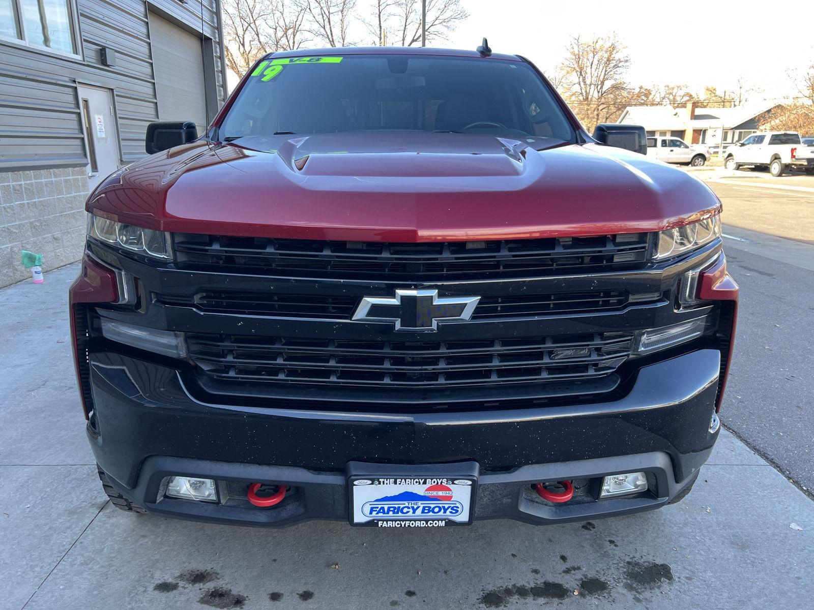 2019 Chevrolet Silverado 1500 LT Trail Boss photo 2
