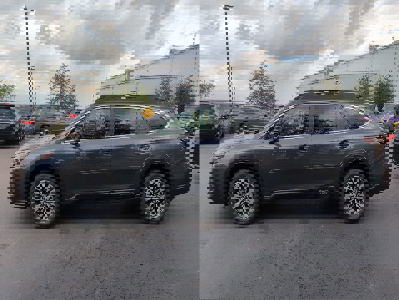 2025 Subaru Outback Limited photo 4