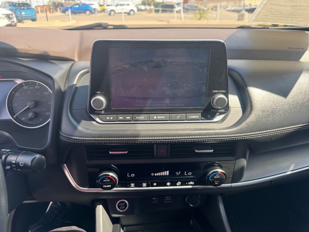 2023 Nissan Rogue SV photo 20