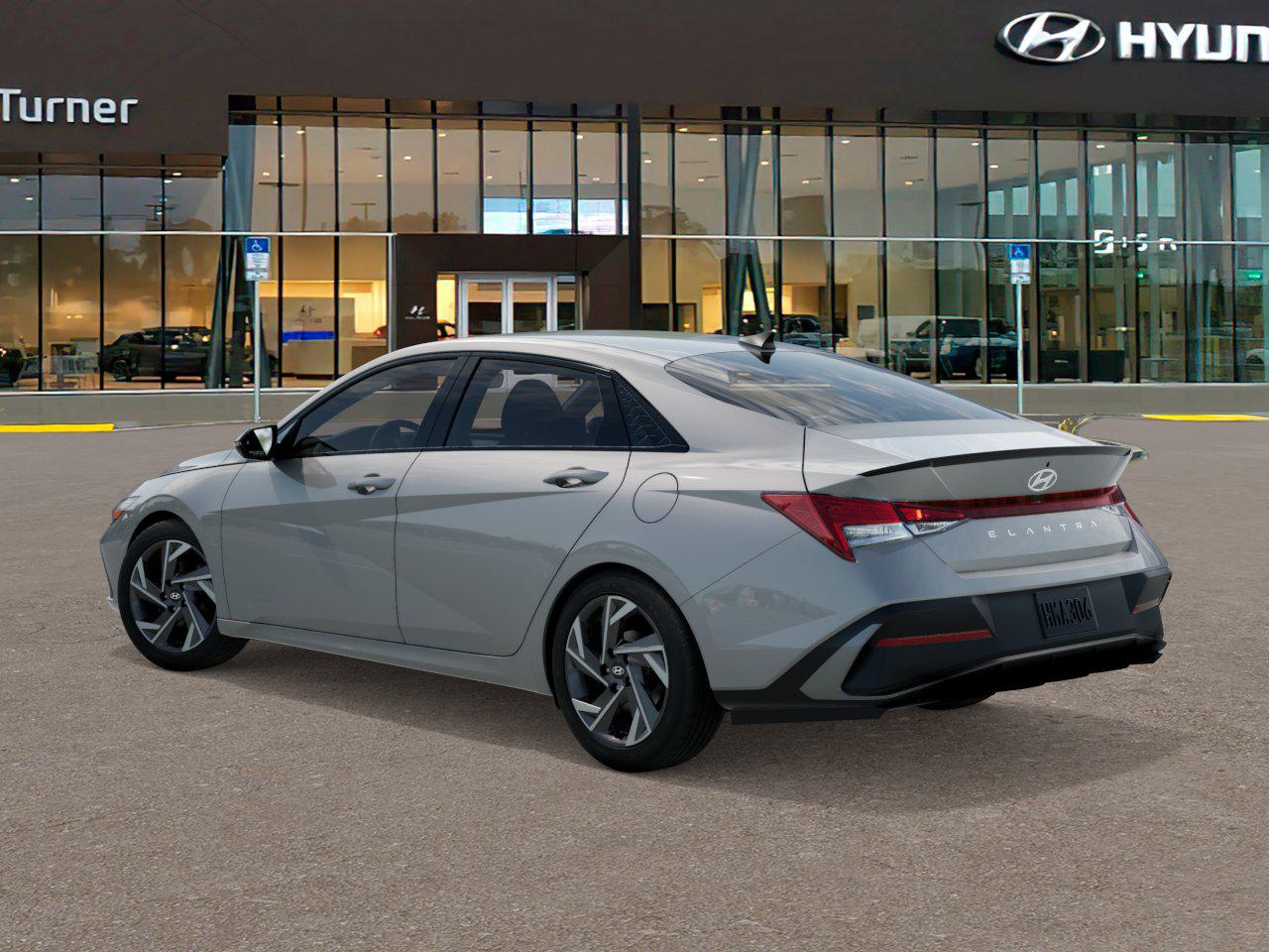 2025 Hyundai Elantra SEL Sport photo 3