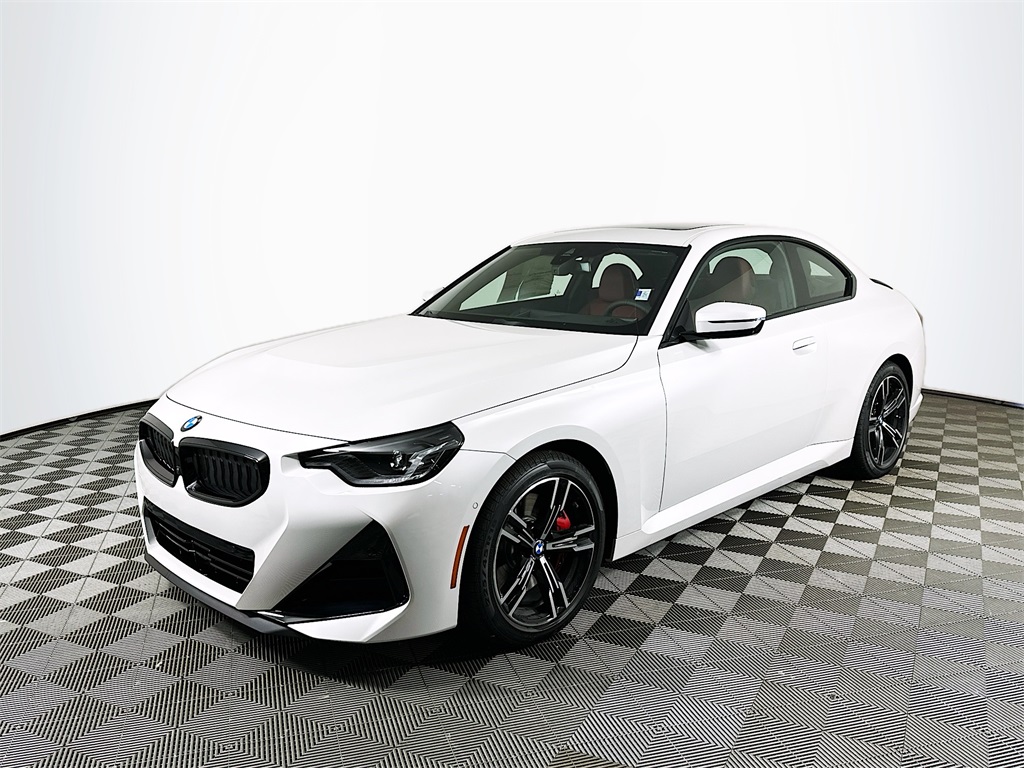 New 2025 White Metallic BMW 230i xDrive image 1