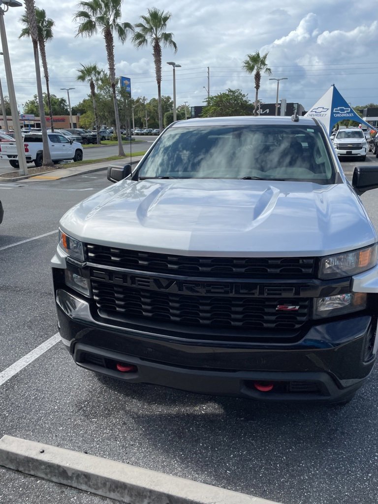 2019 Chevrolet Silverado 1500 Custom photo 3
