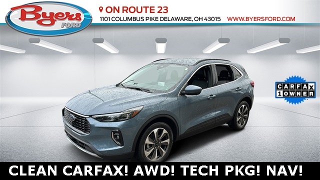 2023 Ford Escape Platinum's photo