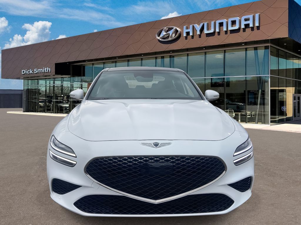 2023 Genesis G70 2.0T photo 2