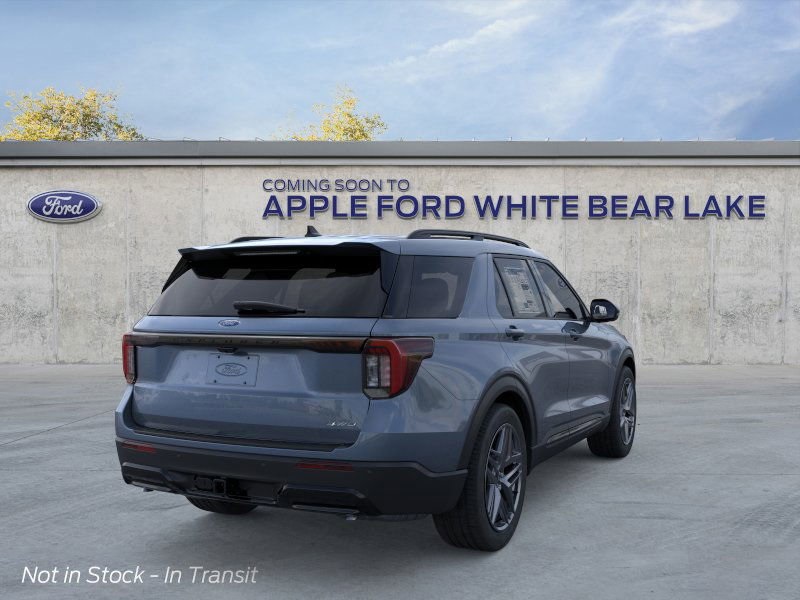 2025 Ford Explorer ST-Line photo 6