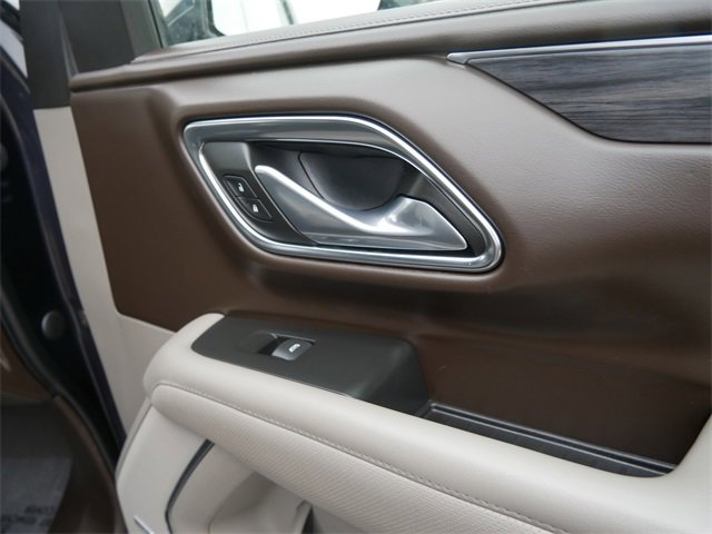 2023 Gmc Yukon SLT photo 15