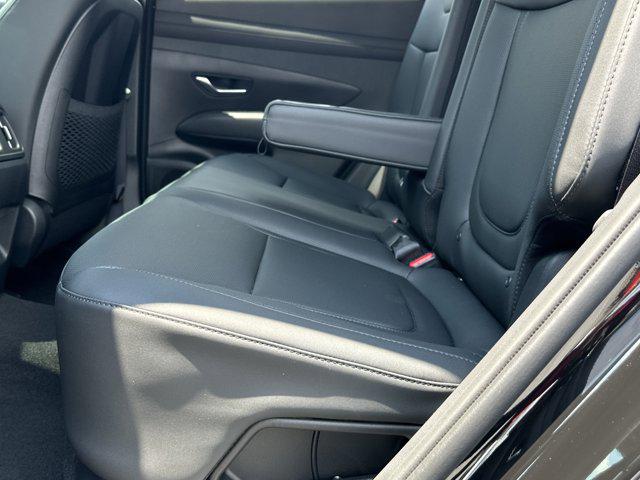 2025 Hyundai Tucson SEL Convenience photo 18