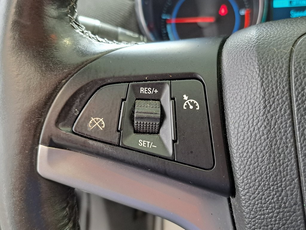 2014 Chevrolet Cruze Diesel photo 12