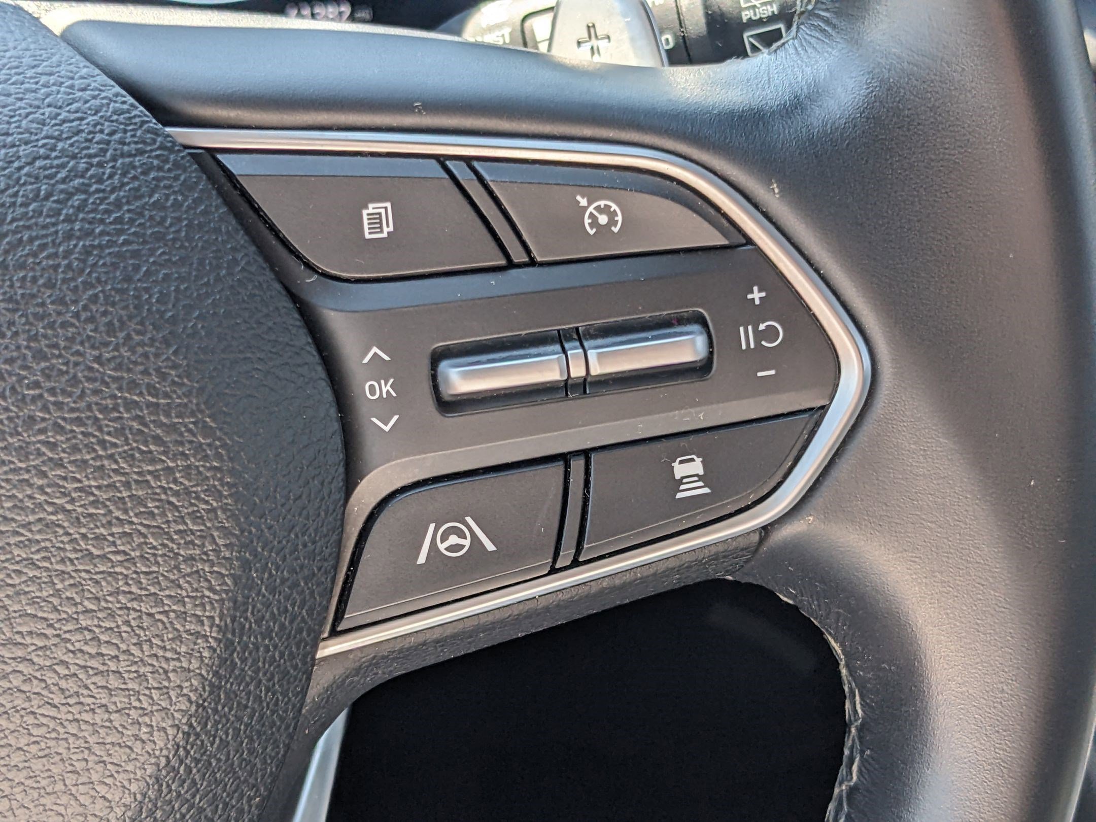 2023 Hyundai Santa Fe SEL Premium photo 15