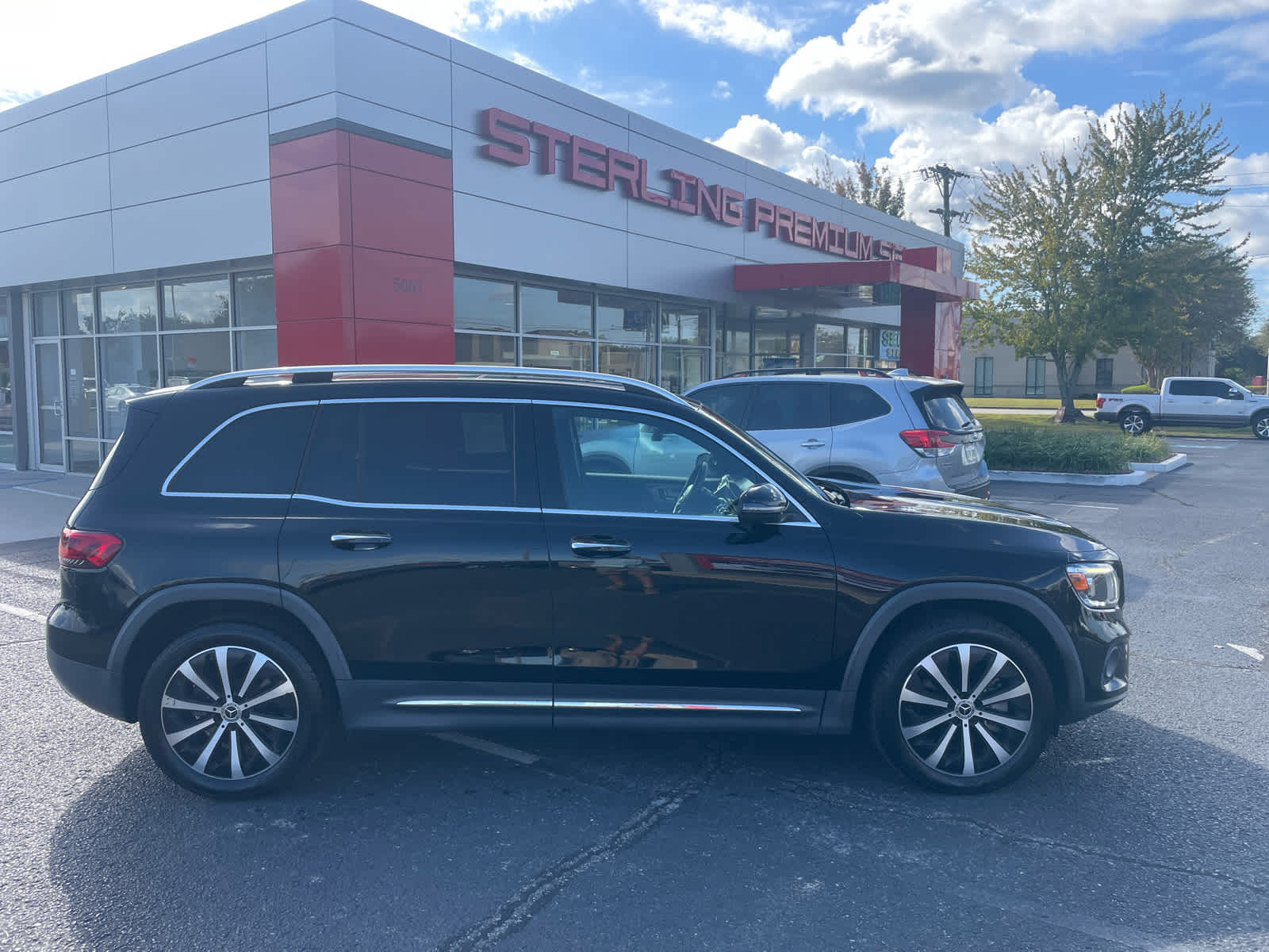 2021 Mercedes-Benz GLB Base's photo