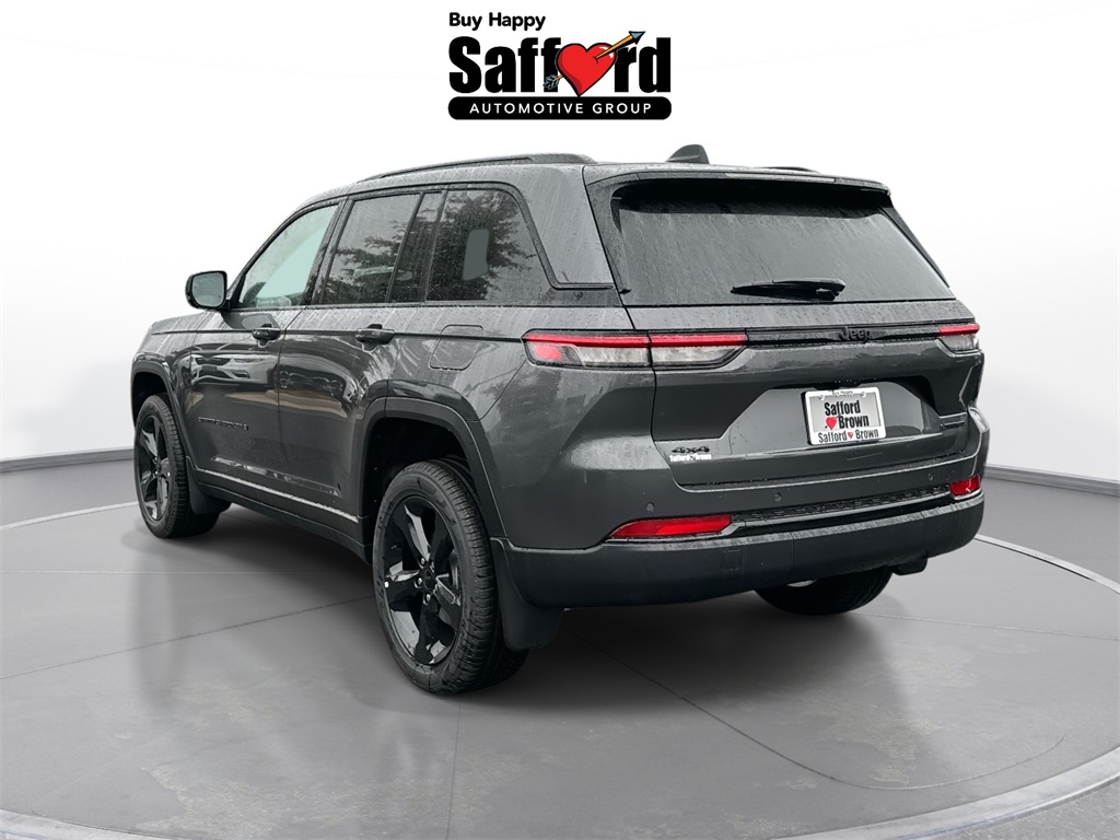 2025 Jeep Grand Cherokee Limited photo 5