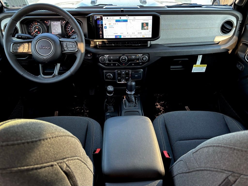 2025 Jeep Gladiator Sport S photo 10