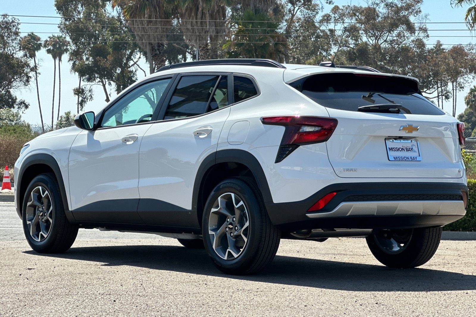 2025 Chevrolet Trax photo 5