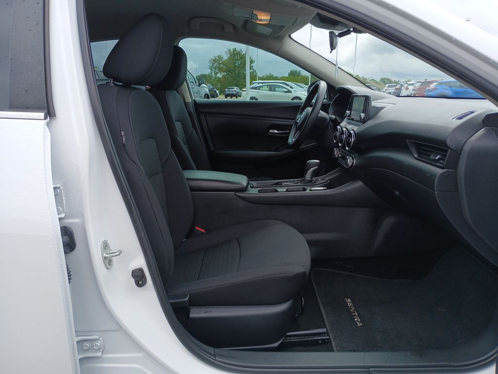 2023 Nissan Sentra S photo 26