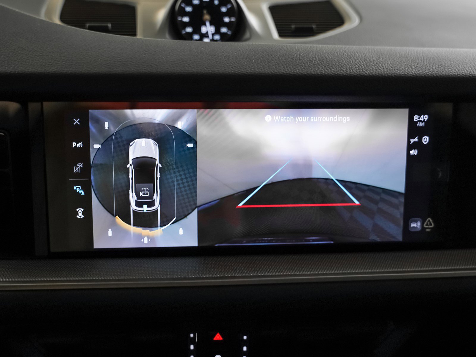 2025 Porsche Cayenne Coupe photo 21