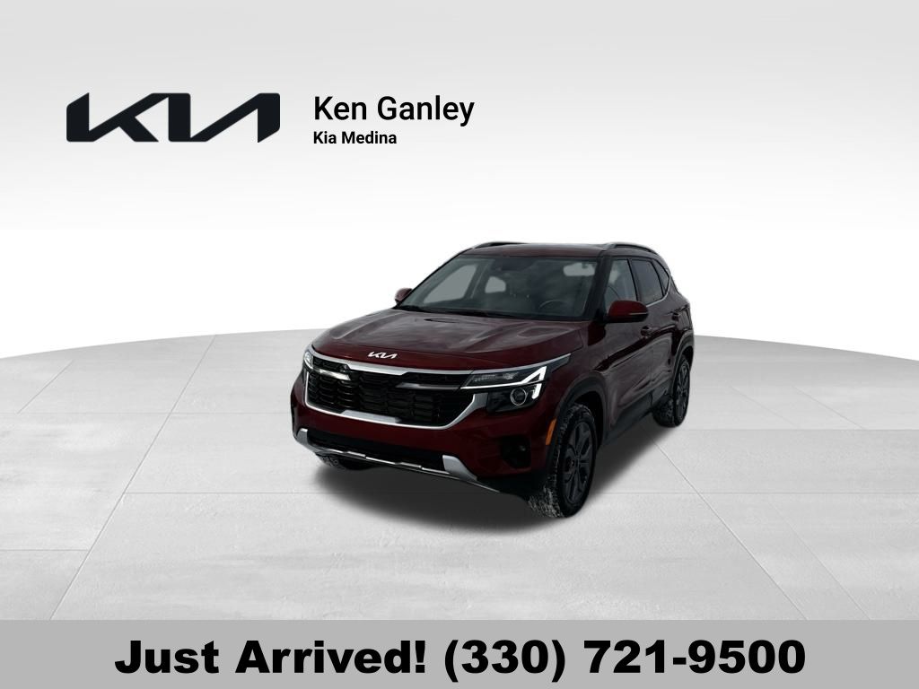 2024 Kia Seltos S's photo