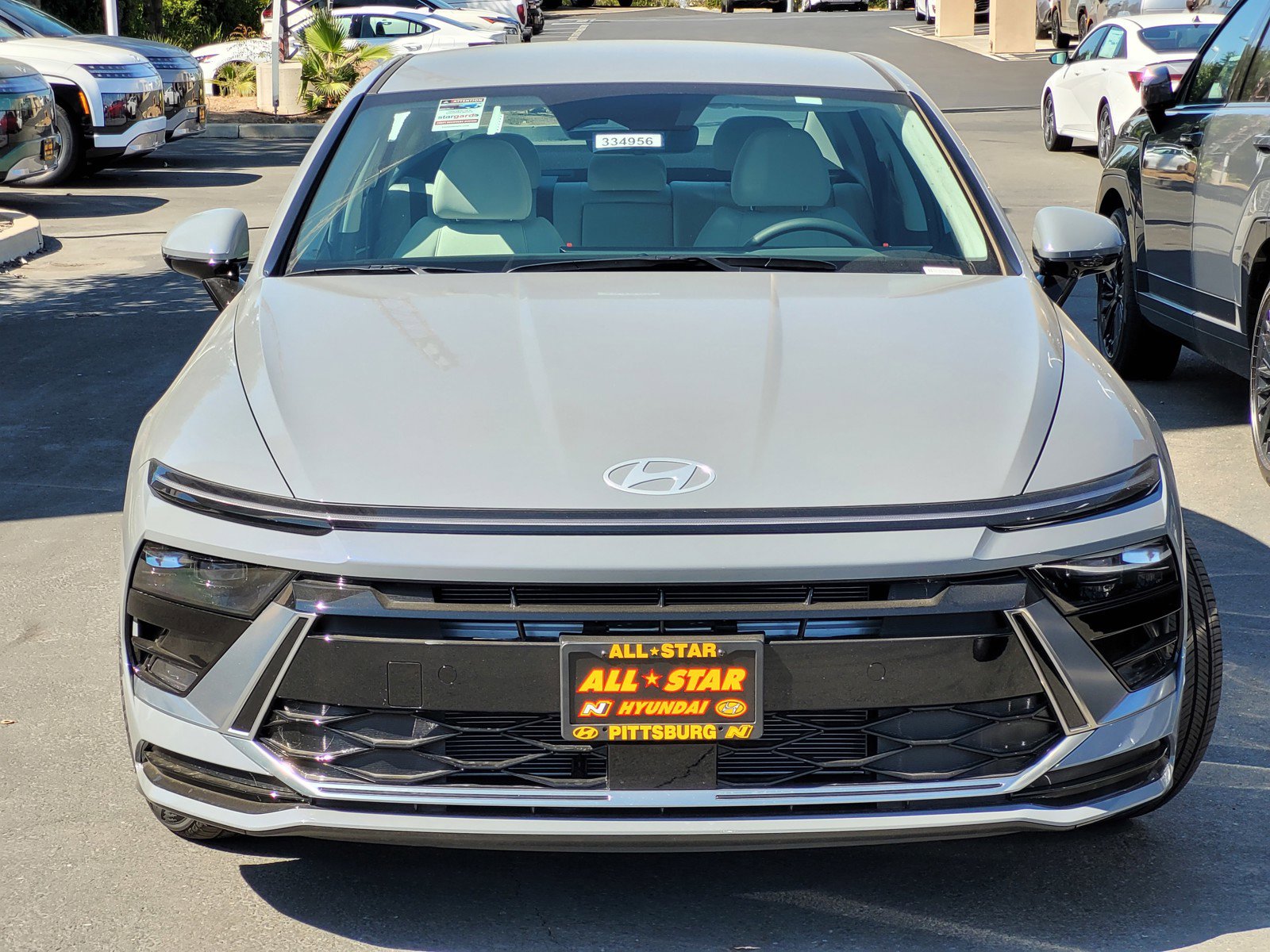 2025 Hyundai Sonata SEL photo 2