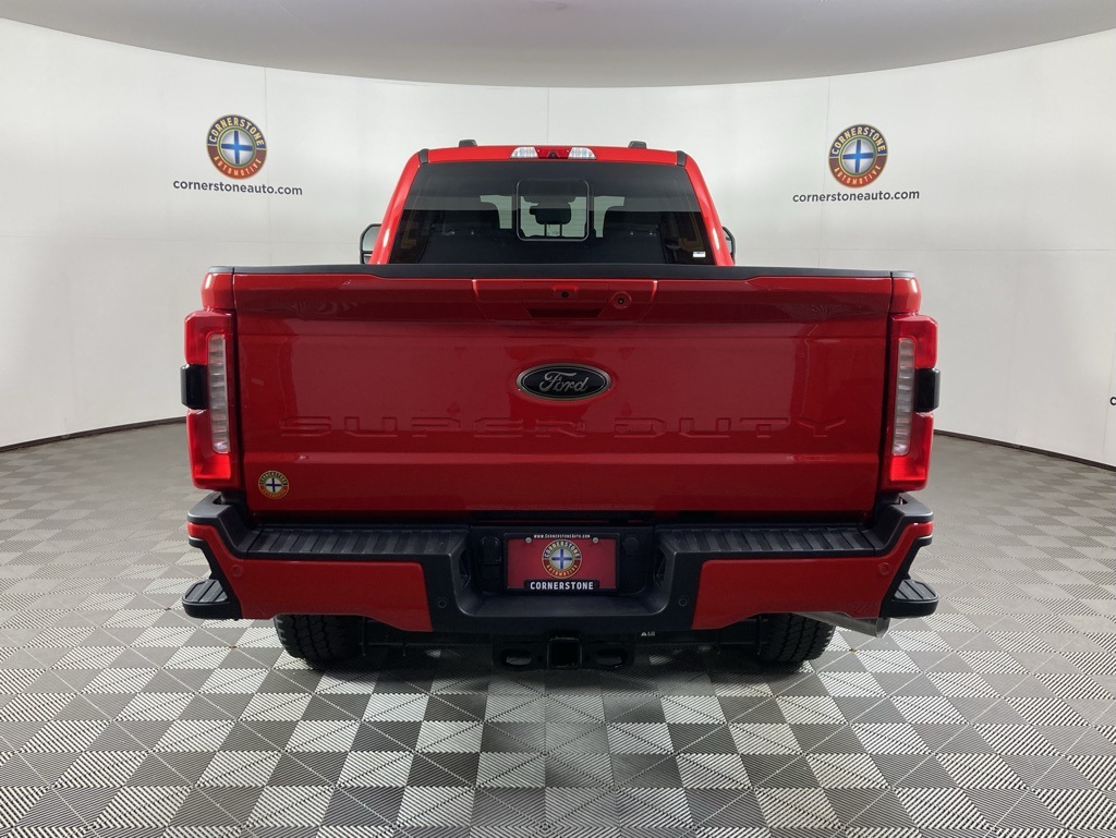 2025 Ford F-350 photo 9