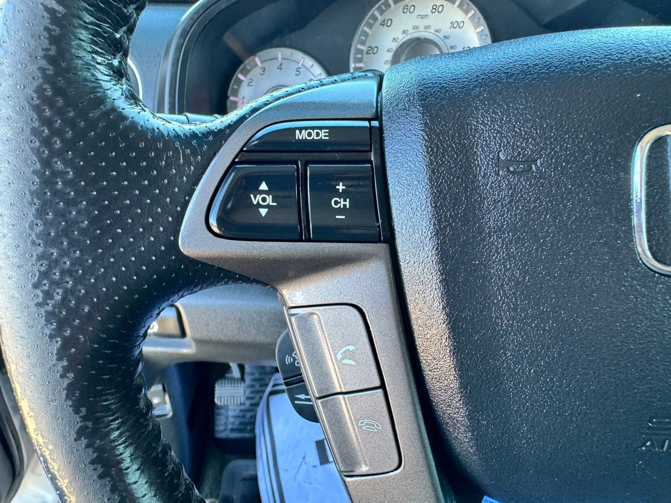 2015 Honda Pilot EX-L photo 20