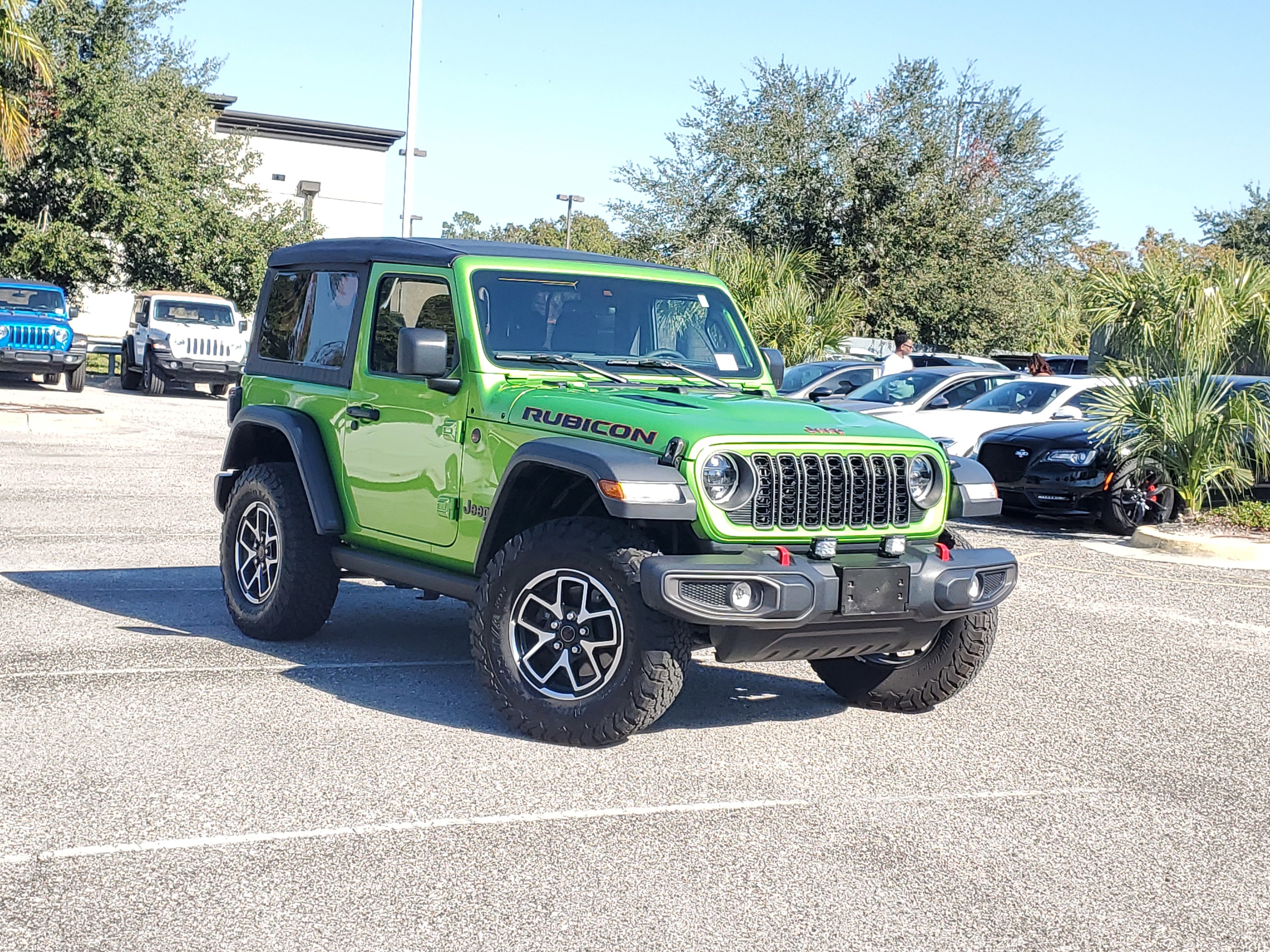 2025 Jeep Wrangler 2-Door Rubicon's photo