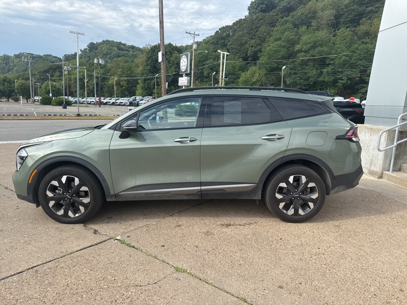 2023 Kia Sportage X-Line photo 4