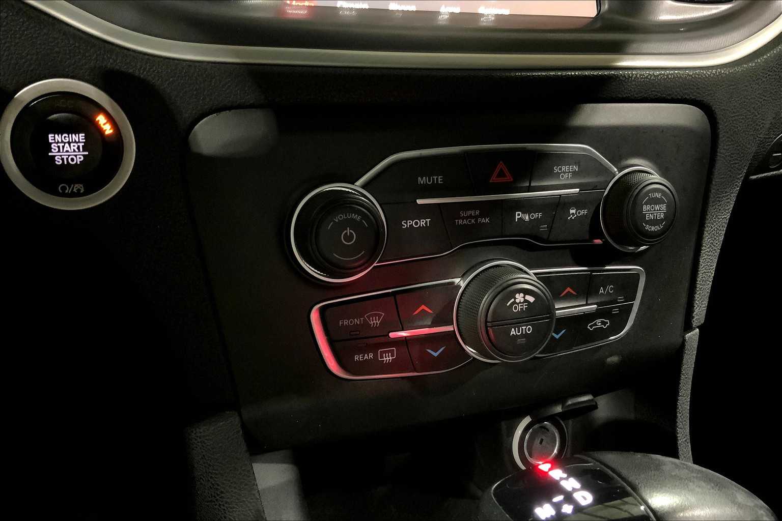 2022 Dodge Charger GT photo 34