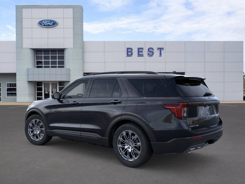 2026 Ford Explorer photo 2