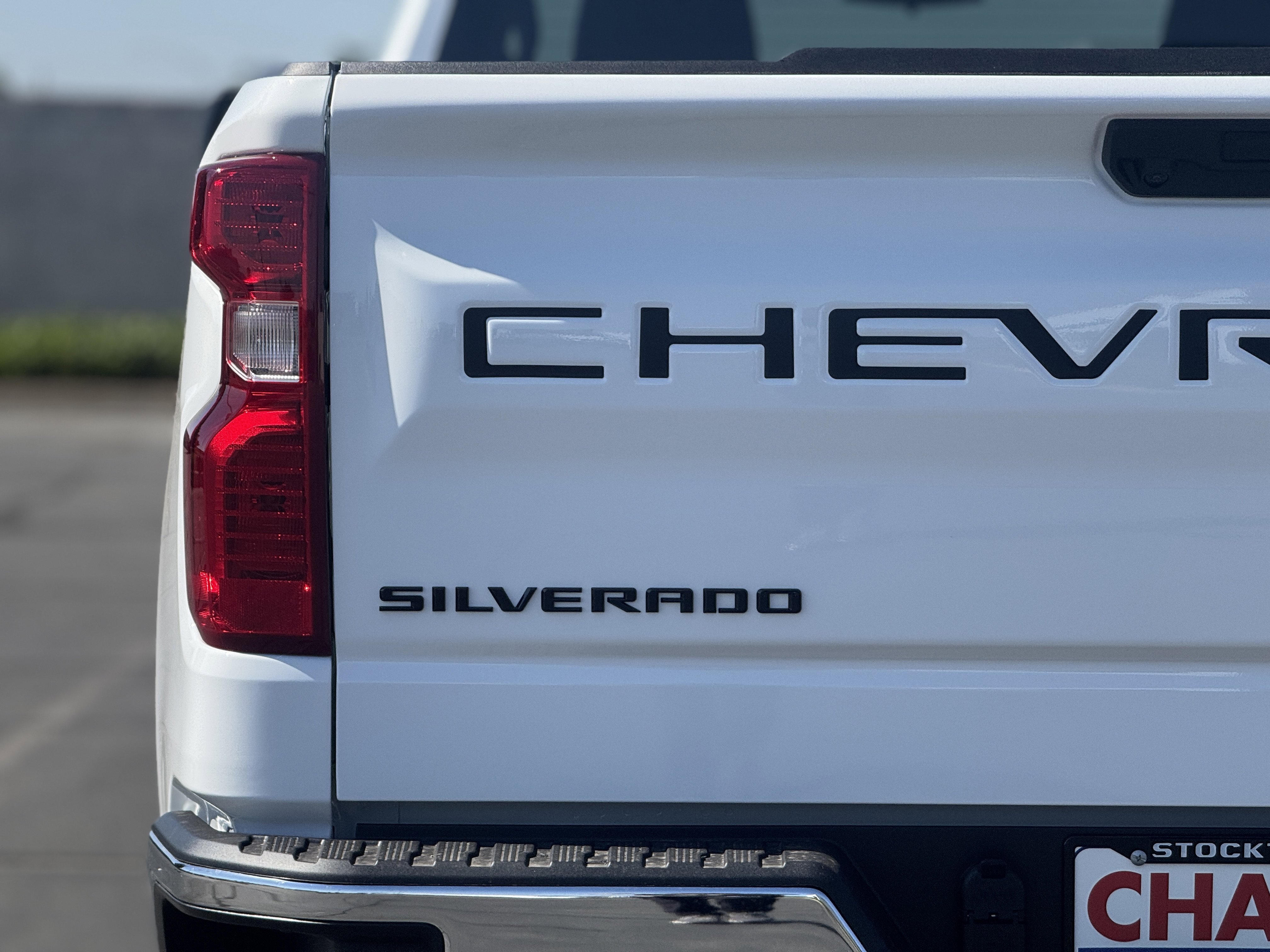 2026 Chevrolet Silverado 1500 photo 3