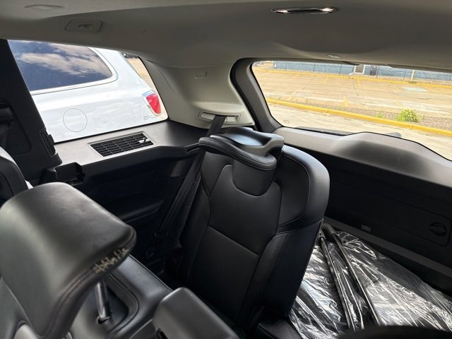 2020 Volvo XC90 Momentum photo 16