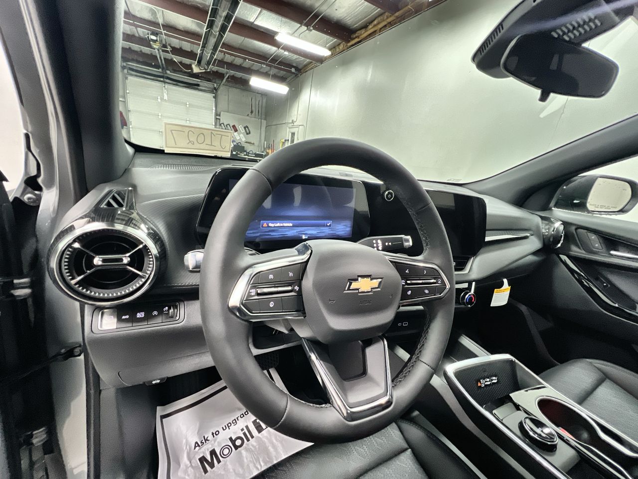 2026 Chevrolet Equinox LT photo 9