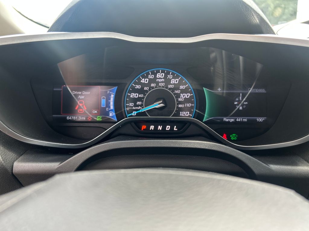 2016 Ford C-Max Hybrid SE photo 12