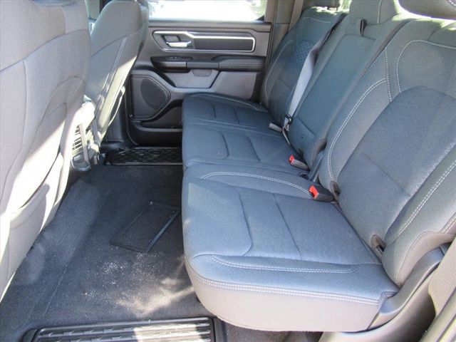 2025 Ram 1500 Big Horn Lone Star photo 25