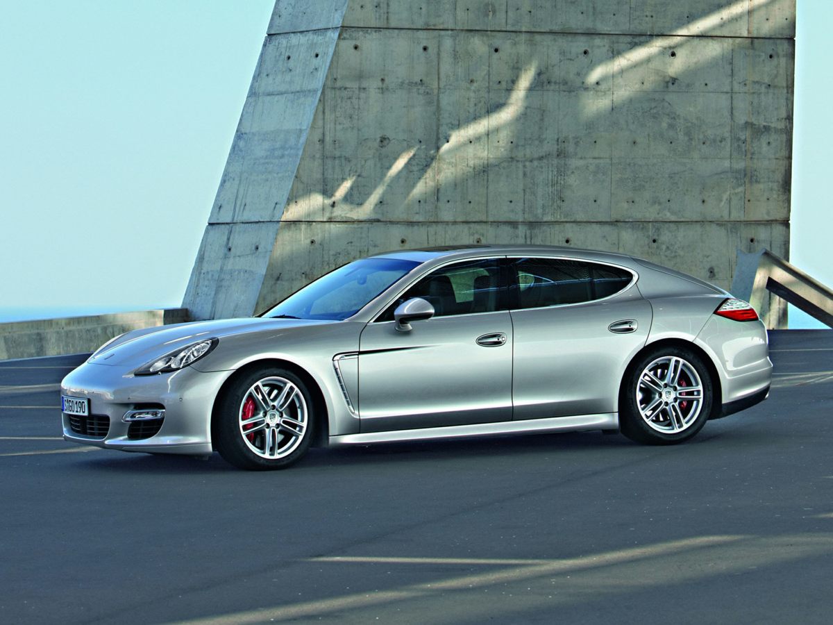 2011 Porsche Panamera Base's photo