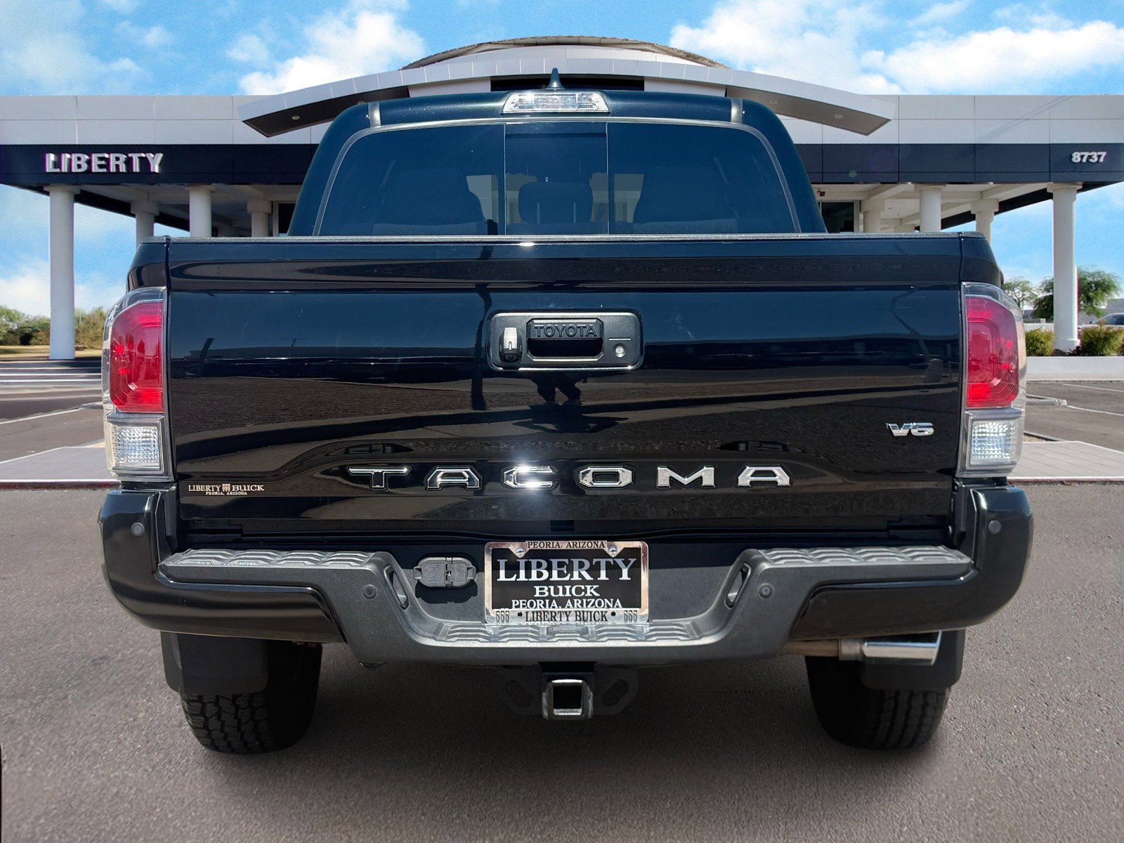 2023 Toyota Tacoma TRD Off-Road V6 SR photo 4