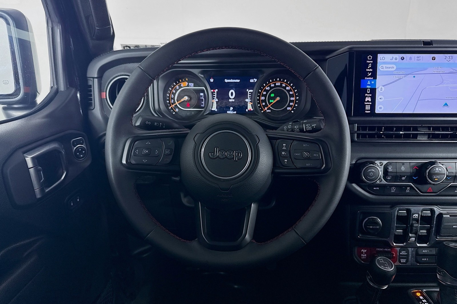 2024 Jeep Wrangler Rubicon photo 4