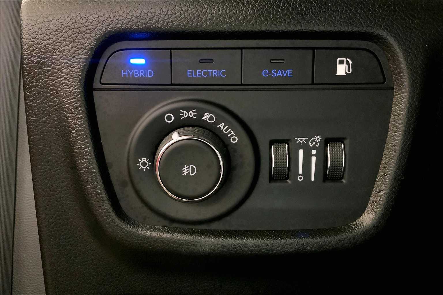 2023 Jeep Cherokee 4xe Overland photo 32