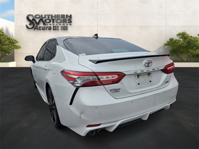 2019 Toyota Camry XSE V6 photo 8