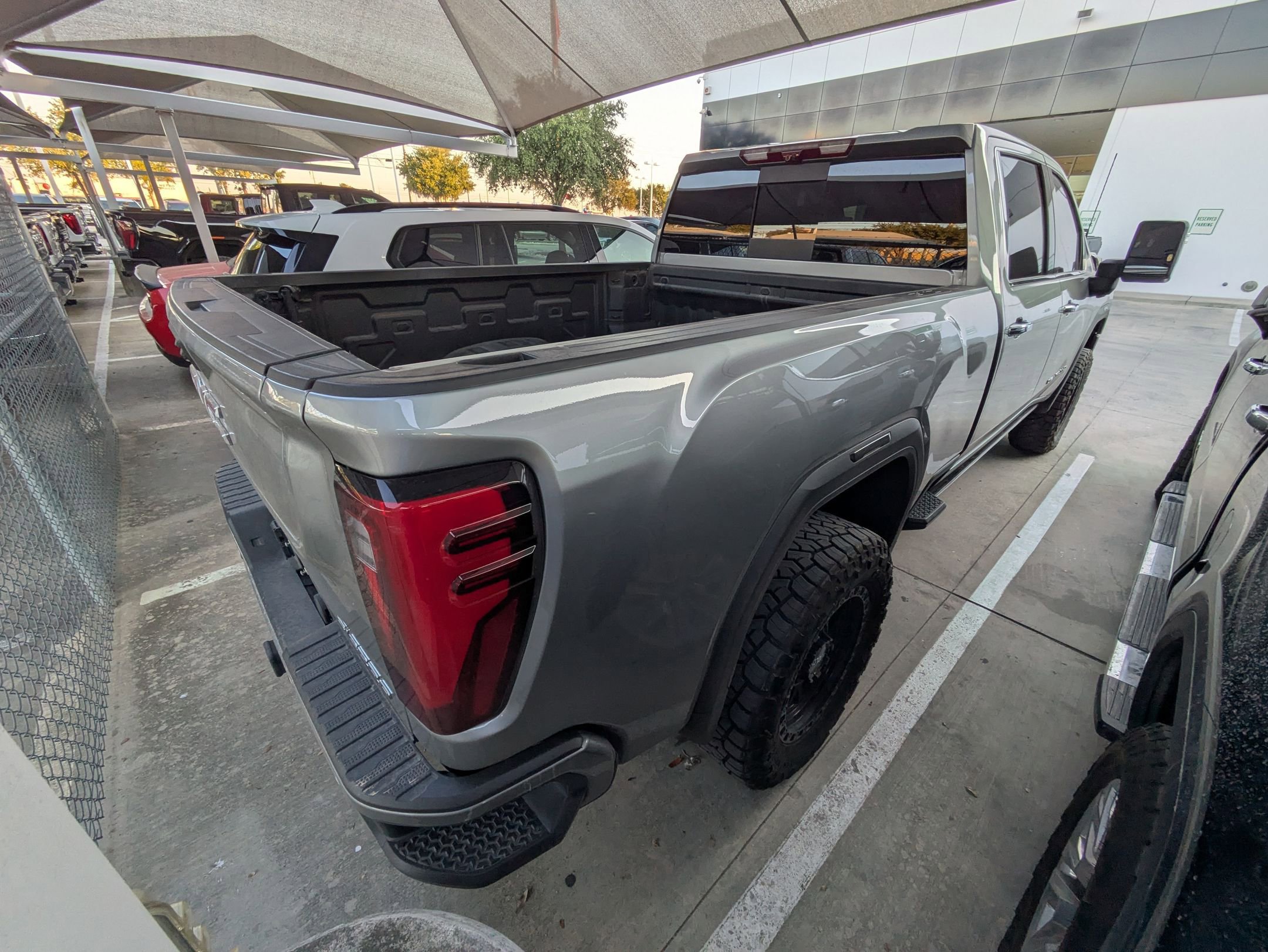 2024 Gmc Sierra HD Denali photo 3