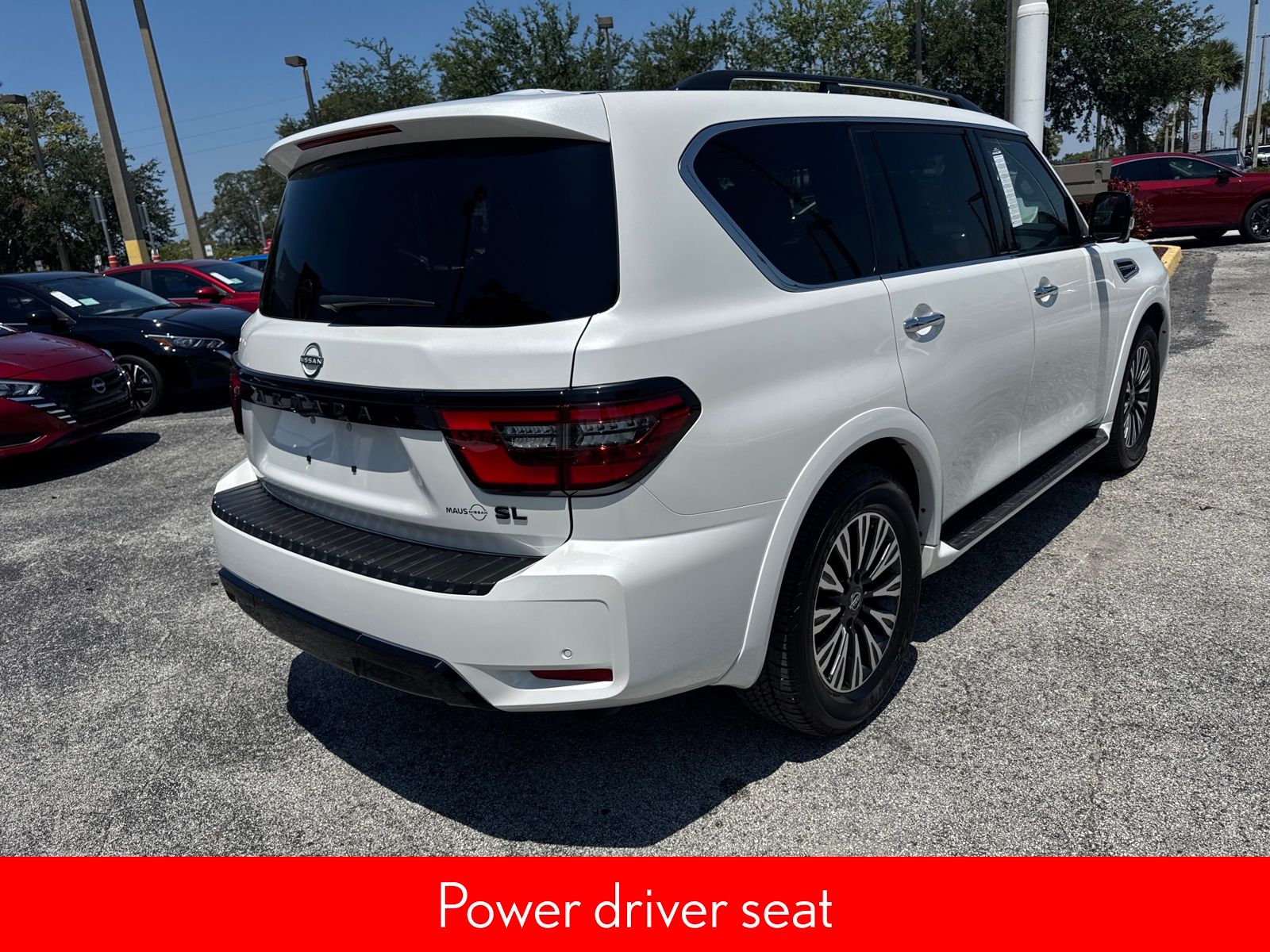 2024 Nissan Armada SL photo 3