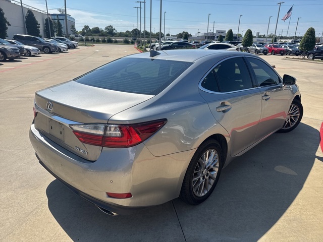 2018 Lexus ES 350 photo 3